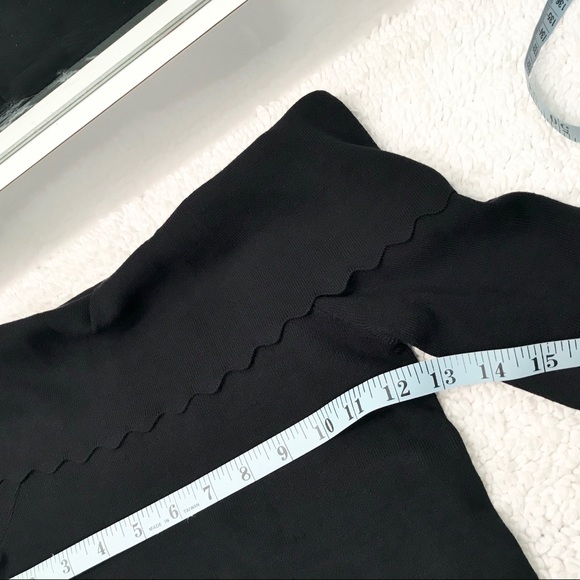 Super Soft Off-Shoulder Scallop Edge Top - NWTags - Picture 7 of 10